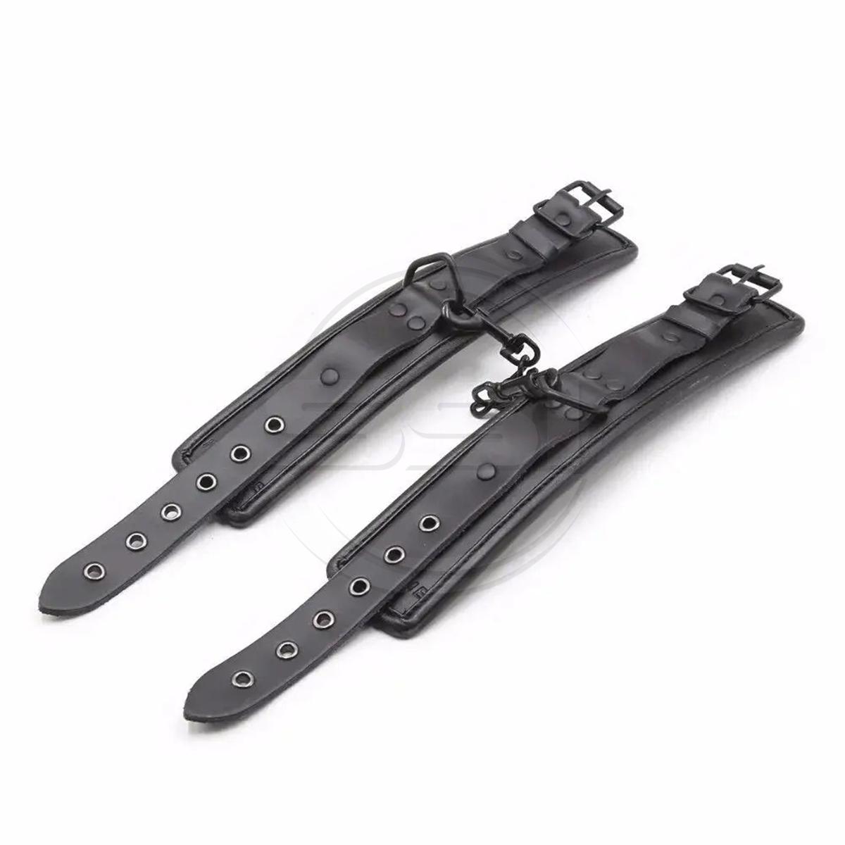 Cowhide Leather Bondage Set - Image 2